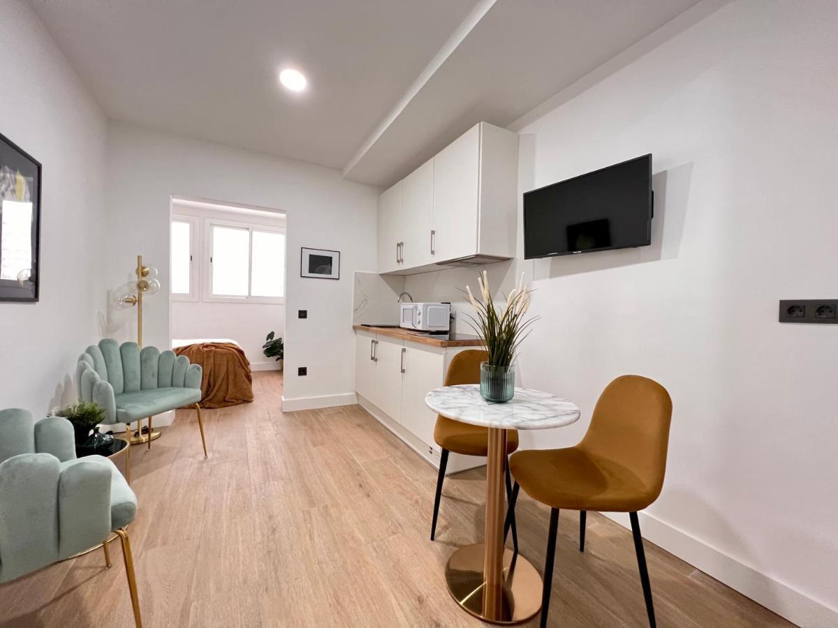 Crysoyle Apartment Barcelona Next To Camp Nou L'Hospitalet de Llobregat Kültér fotó